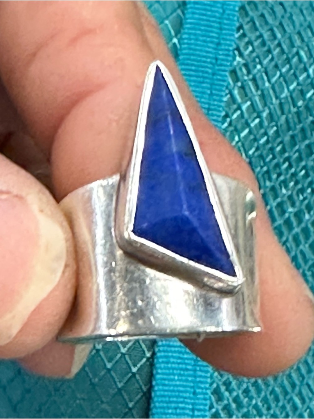 Vintage Native American Lapis Lazuli & Hammered Sterling Silver Ring size 6